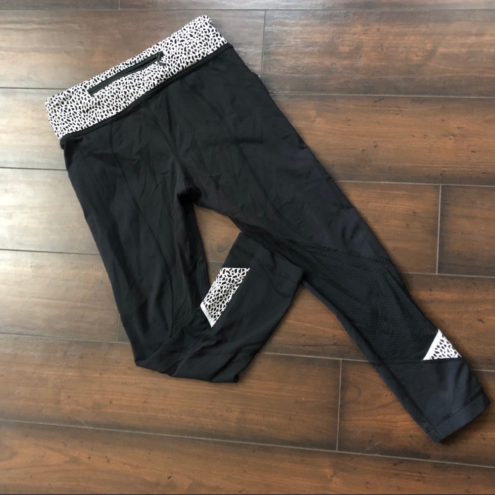 Lululemon Pace Rival Crops - Picture 2 of 3